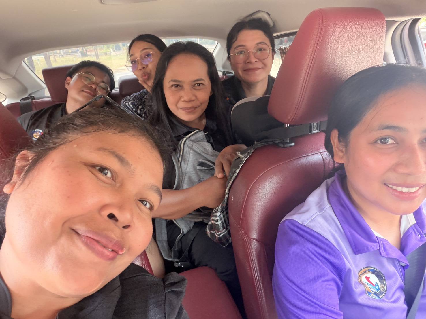 พช.บุรีรัมย์ - CDD Prakonchai : GROWTH TEAM PRAKONCHAI Plus  พช.ประโคนชัย พร้อมทำพลัส– " มาตรการ Carpool การเดินทางเดียวกัน ไปด้วยกันประหยัดพลังงานฉบับชาวพัฒนาชุมชนประโคนชัย"