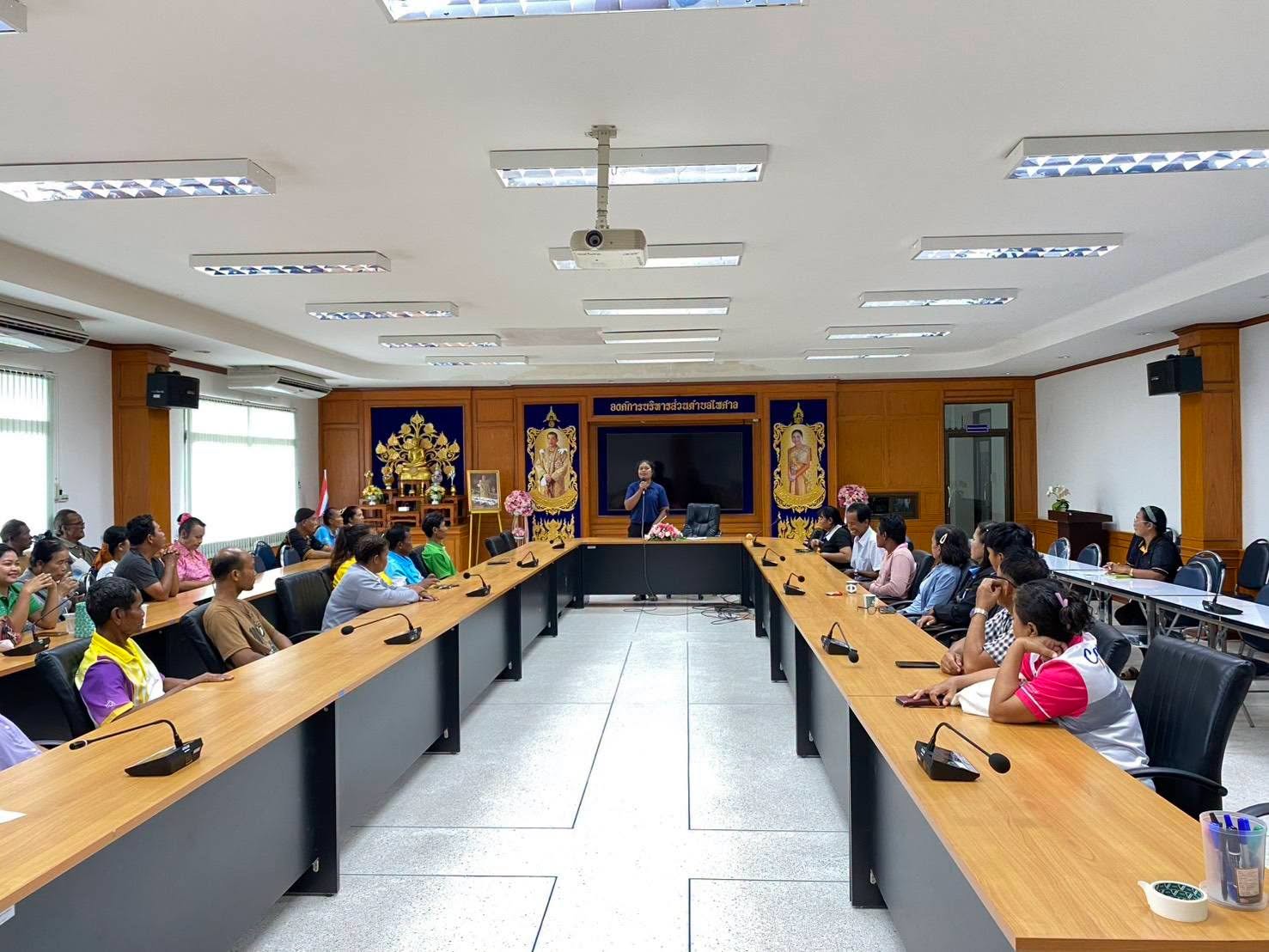 สำนักงานพัฒนาชุมชนอำเภอประโคนชัย จังหวัดบุรีรัมย์ ดำเนินการจัดทำวีดิทัศน์ประชาสัมพันธ์การคัดเลือก ผู้นำอาสาพัฒนาชุมชน (ผู้นำ อช.) ตำบลไพศาล